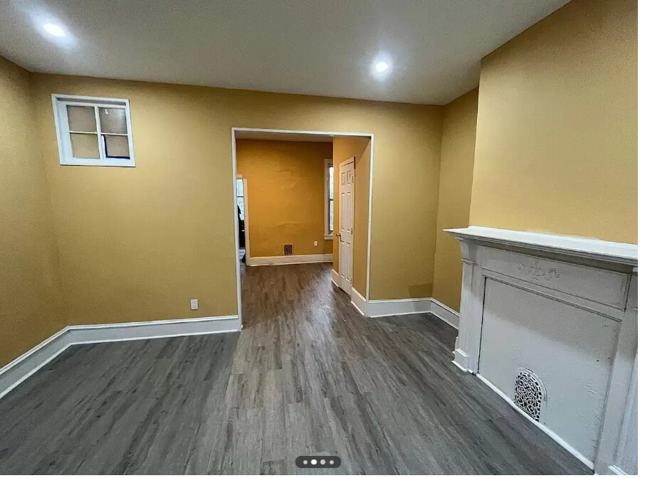 Building Photo - 54 N Farson St