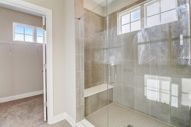 Building Photo - 6971 Pickett Pl