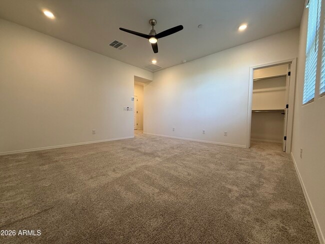 Building Photo - 2628 S Voyager Dr