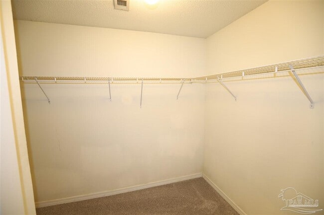 Building Photo - 319 Mizzen Ln
