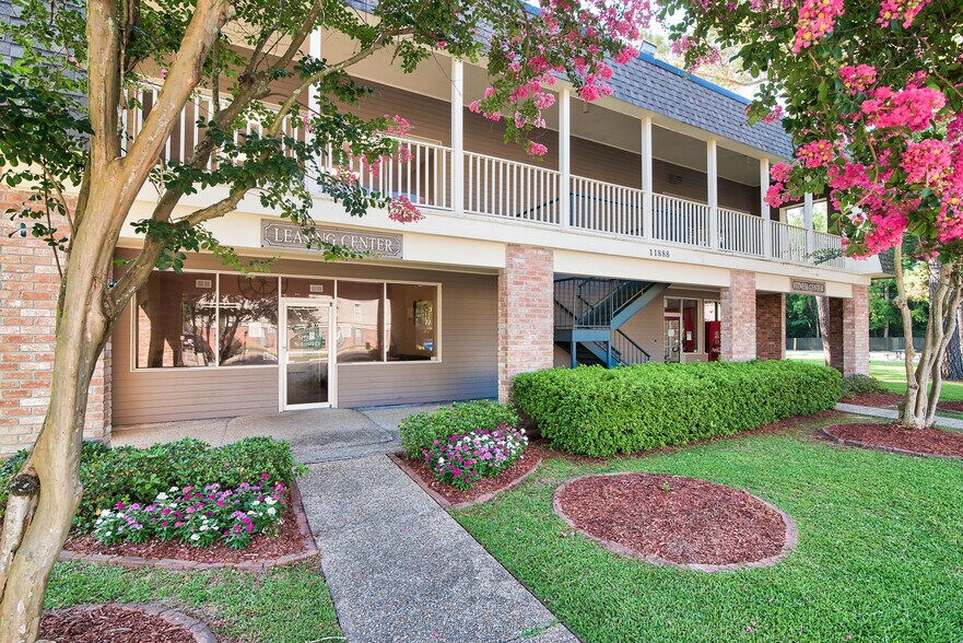 Spires Of Sherwood Baton Rouge, LA Apartment Finder