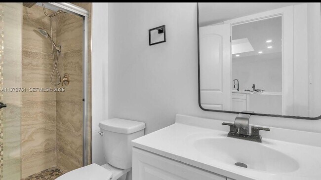 Building Photo - 6911 Environ Blvd