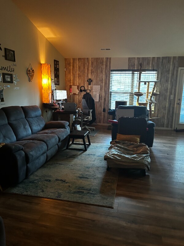 Building Photo - 16 Tilden Howington Dr