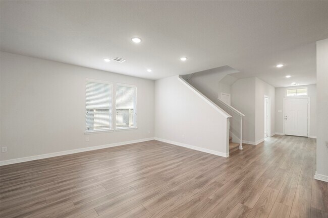 Building Photo - 2866 Terrace Grove Dr