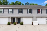 Building Photo - Gated waterfront community on Savannah Southside