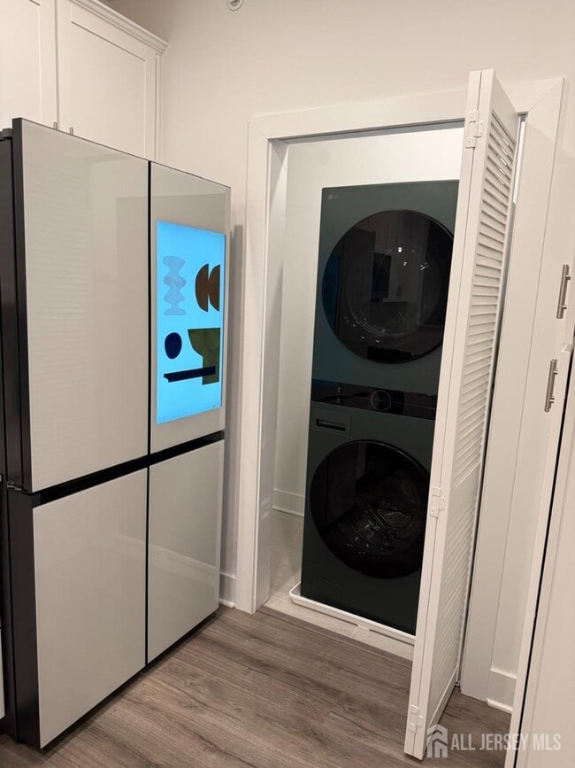 Building Photo - 1138 Vanderbergh Blvd