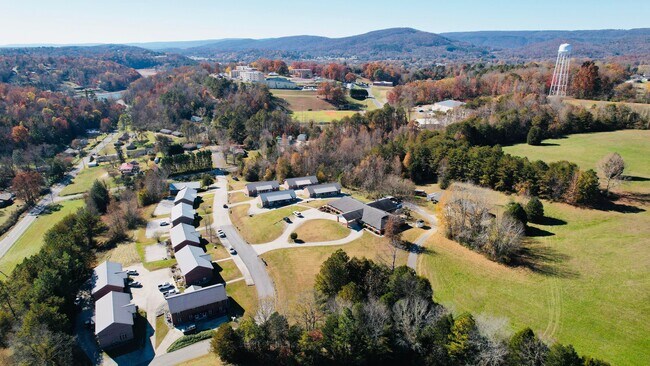 Primary Photo - 164 Deer Ridge Dr