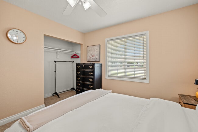 Building Photo - Chic Family house in West Covina