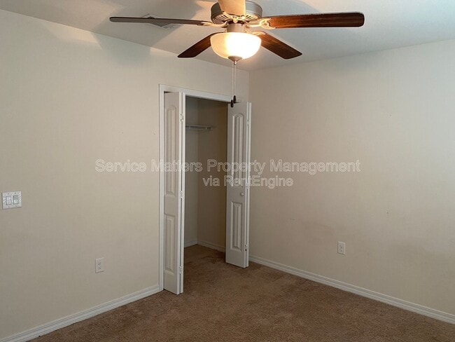 Building Photo - 5582 Peach Dr