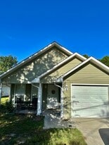 Building Photo - 3017 N 25th Ave