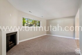 Building Photo - 2572 E Canterbury Ln