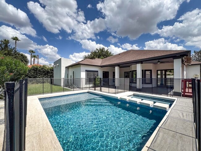 Building Photo - 3308 McCallister Ct