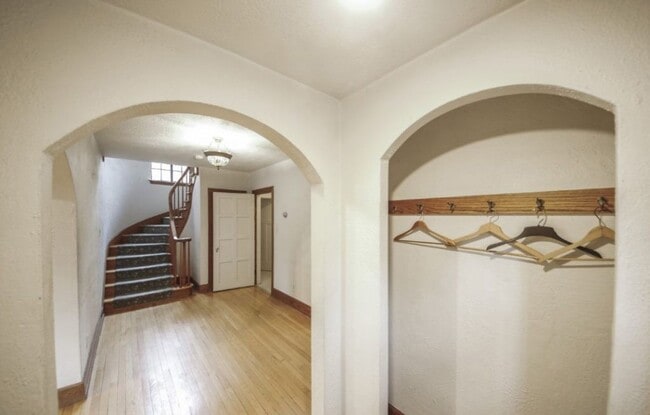 Building Photo - Patterson House