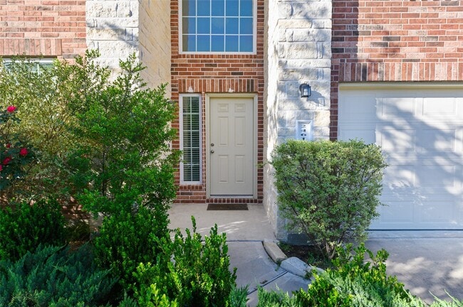 Building Photo - 24618 Malca Manor Dr