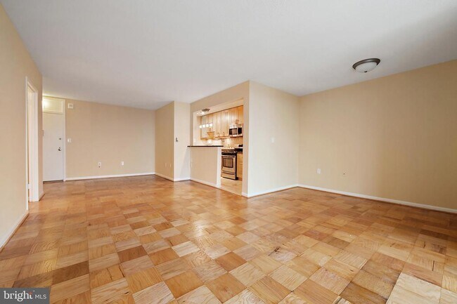 Building Photo - 4242 East-West Hwy