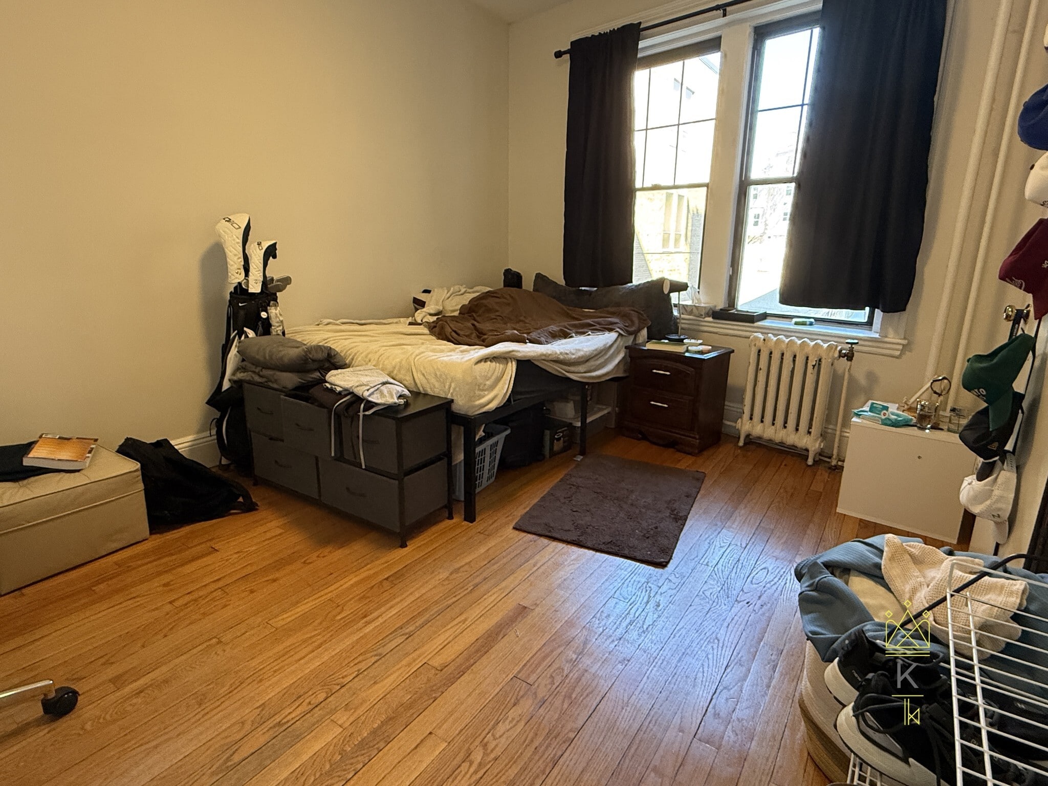 Building Photo - 370 Chestnut Hill Ave