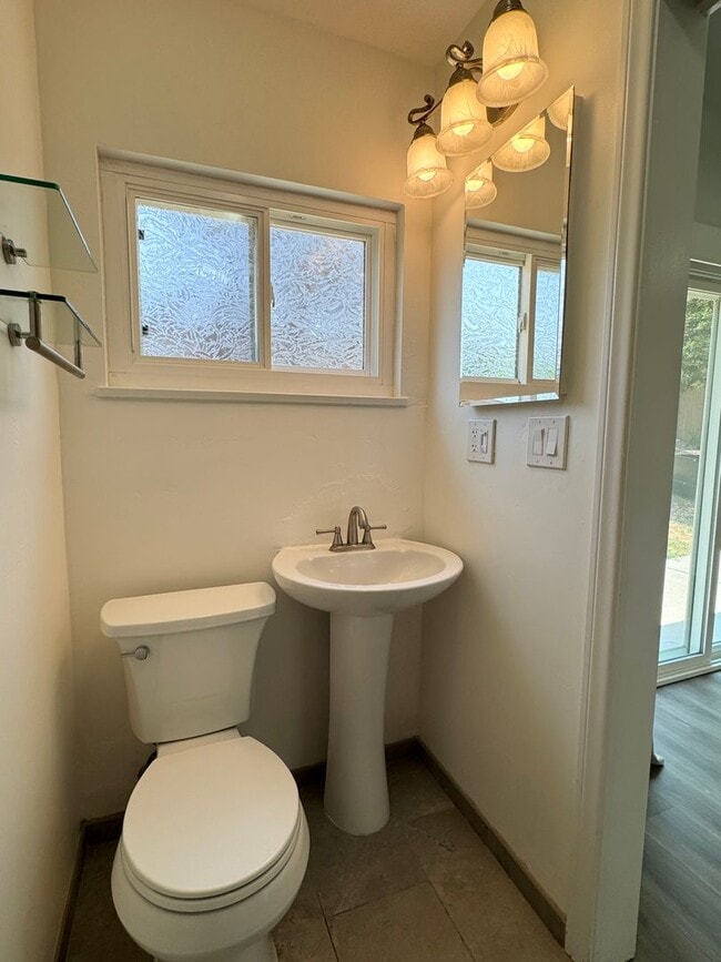 Building Photo - Beautiful 3 Bed / 2 Bath Home in La Mesa –...