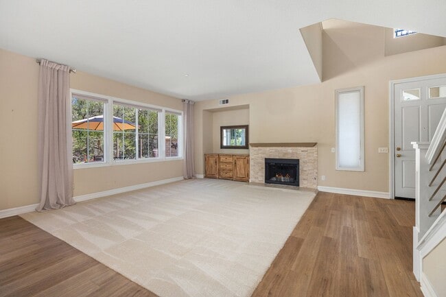 Building Photo - Beautiful Talega Condo!