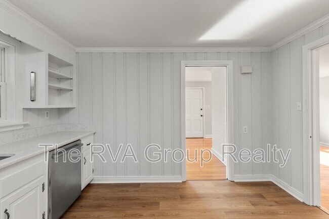 Building Photo - 6220 Debora Dr