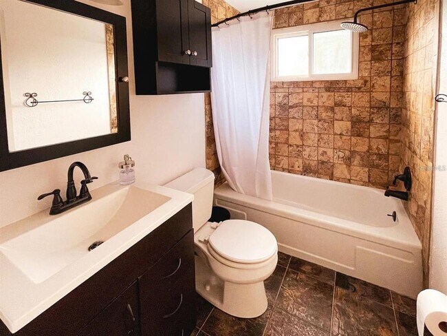 Building Photo - 9201 86th Ave N