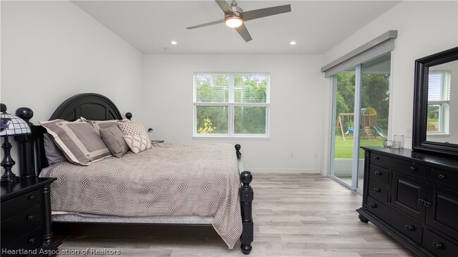 Building Photo - 5133 Angelo Cir