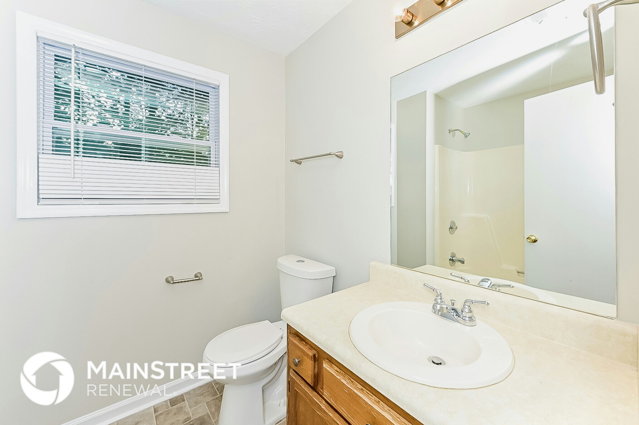 Building Photo - 8305 Gledstone Way