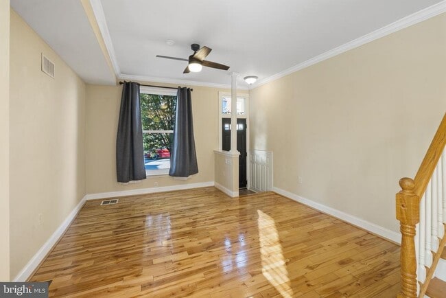 Building Photo - 635 Fagley St
