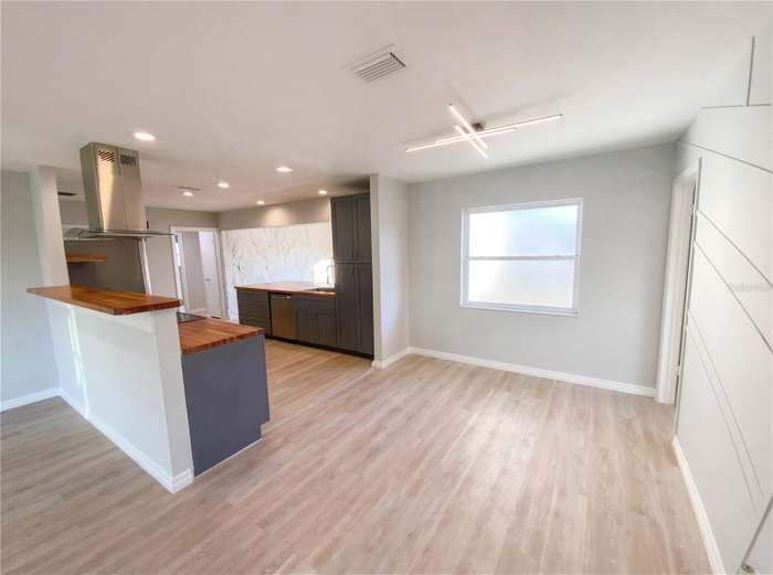 Building Photo - 408 Ocean Ct