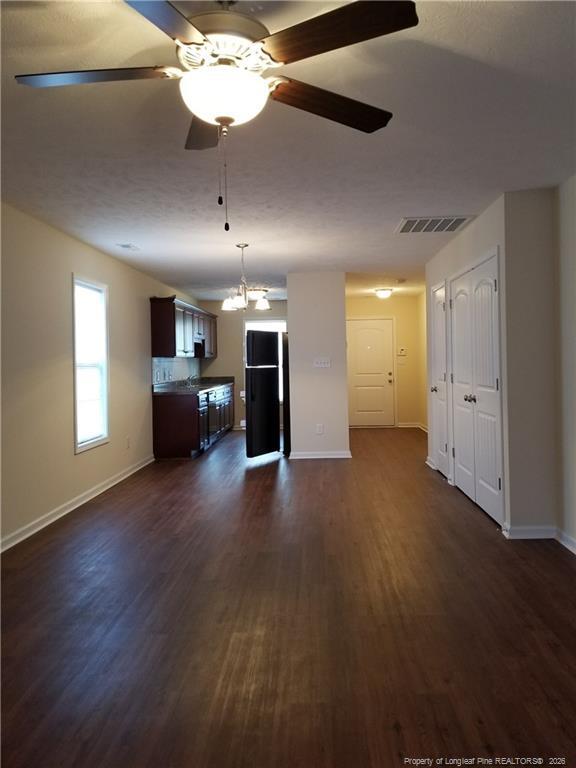 Building Photo - 2402 7th Street Rd