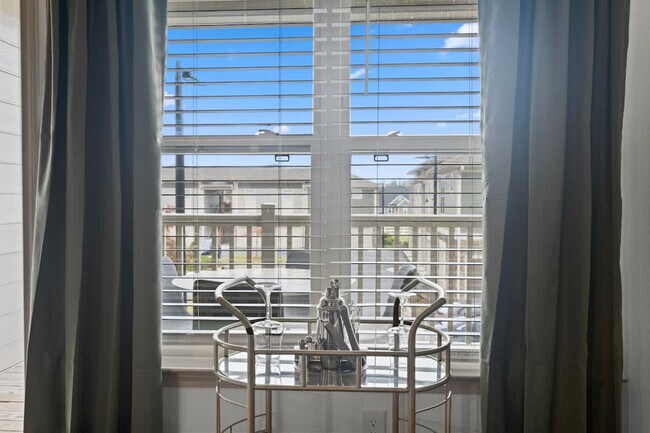 Building Photo - 16031 Elizabeth Joyce Dr