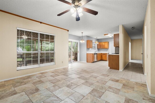 Building Photo - 16606 Mixtli Cove