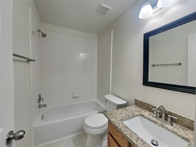 Building Photo - 31702 Regal Park Ct