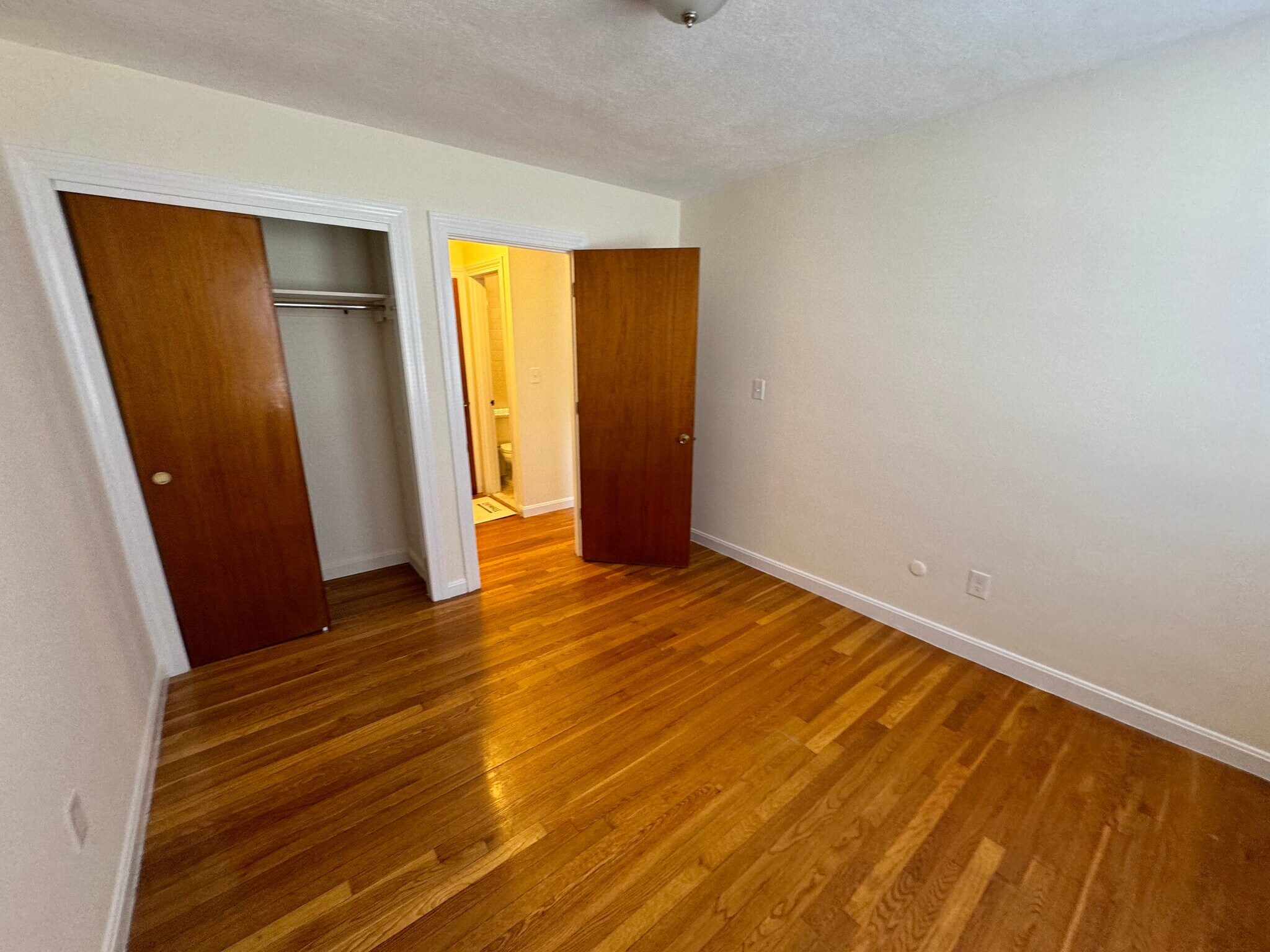 Building Photo - 144 North Beacon St
