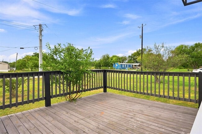 Building Photo - 1151 Heidenreich Ln