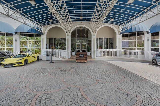 Building Photo - 19201 Collins Ave