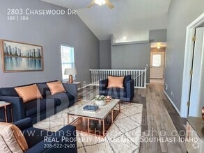 Building Photo - 2803 Chasewood Dr