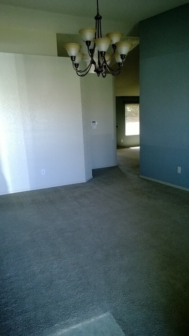 Building Photo - Ocotillo 4 Bedroom Pool Home for Rent
