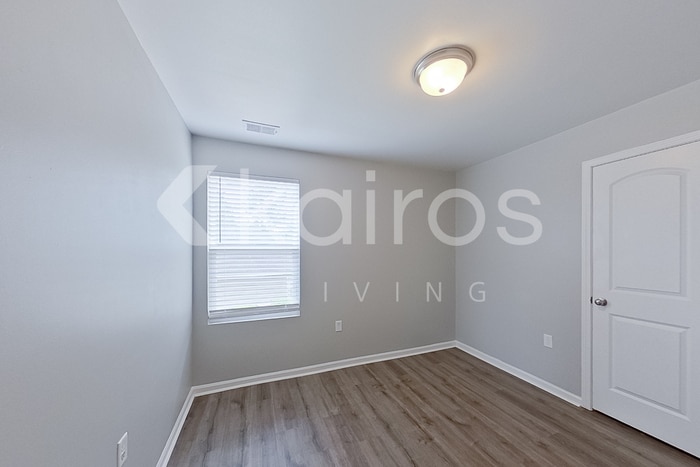 Building Photo - 138 Amber Mill Cir