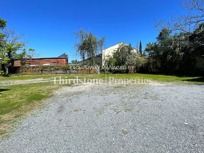 Building Photo - 3159 Belden St