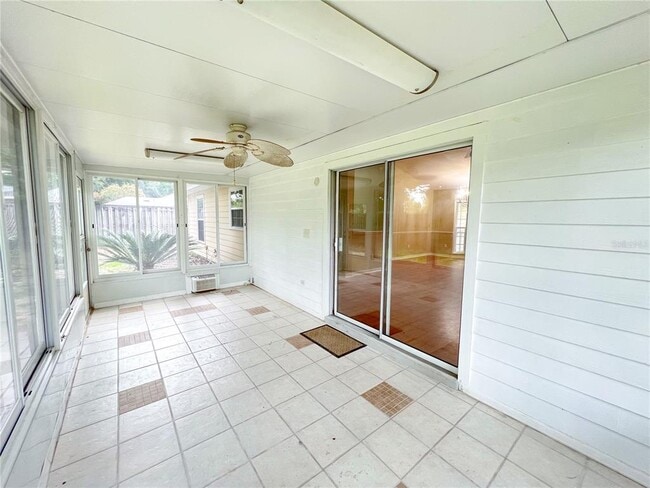 Building Photo - 8414 SW 66th Ln