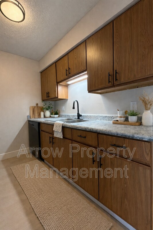 Building Photo - 2323 T St