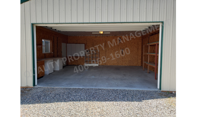 Building Photo - 9805 RUDIO