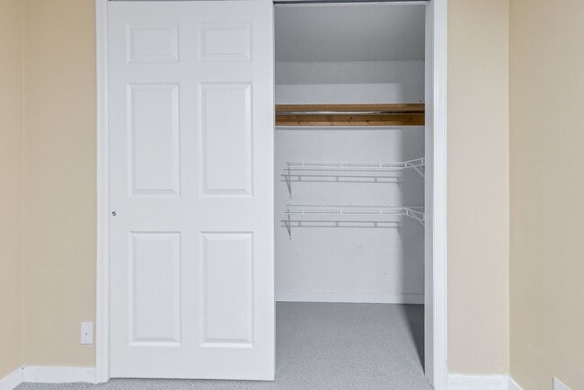 Building Photo - Available NOW! 3 Bedroom 2 Bath Beautiful Home in BOULDER!