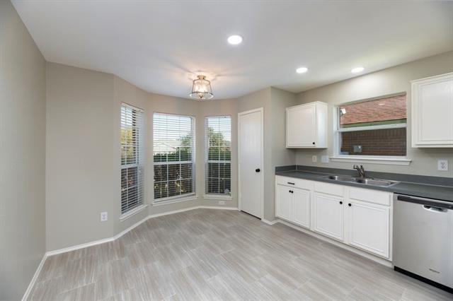 Building Photo - 9937 Long Rifle Dr