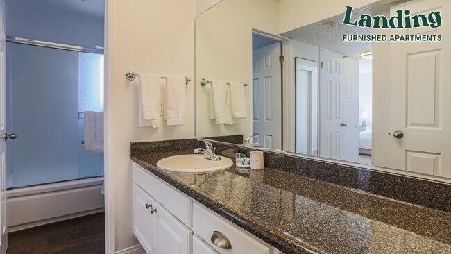 Building Photo - 555 Laurie Ln