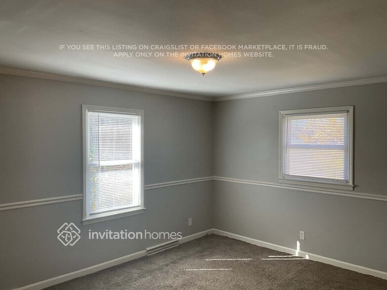 Building Photo - 3700 Whitfield Rd