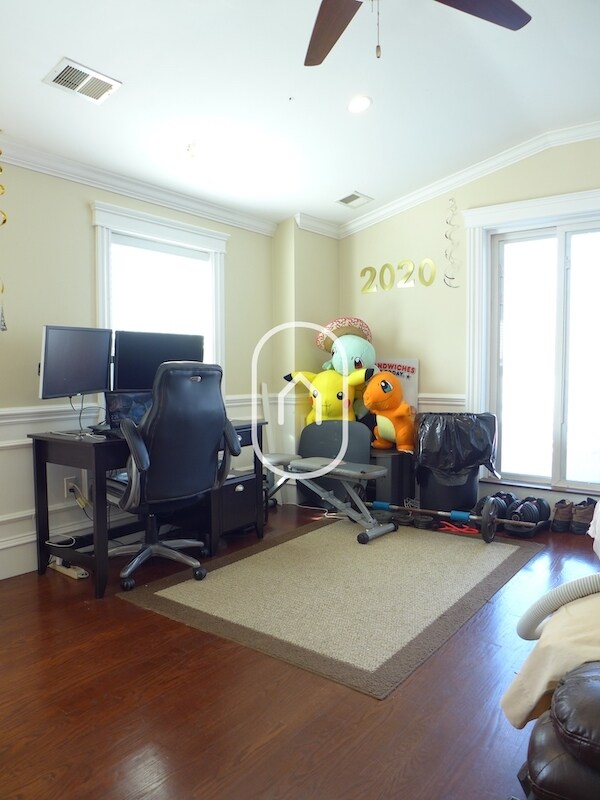 Building Photo - 117 Nonantum St