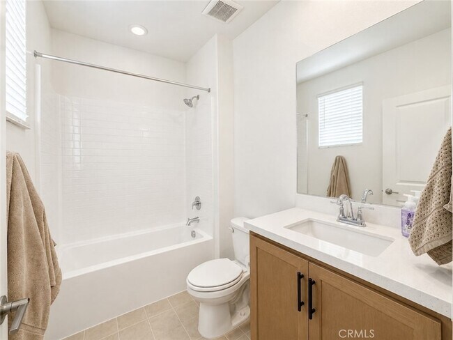 Building Photo - 5258 Verbena Cir
