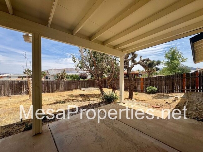 Building Photo - 7891 Corona Ave