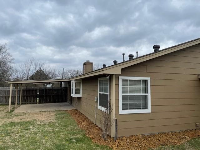 Building Photo - 204 Honey Bee Dr